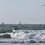 Bluebeach Scheveningen