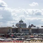 Bluebeach Scheveningen Gasthof Den Haag